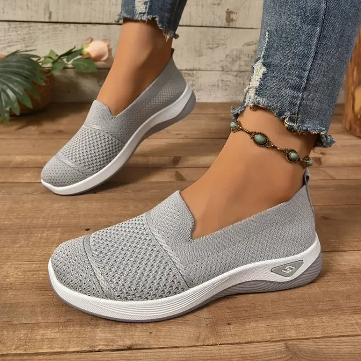 Velora - Orthopedic Slip-On Sneakers
