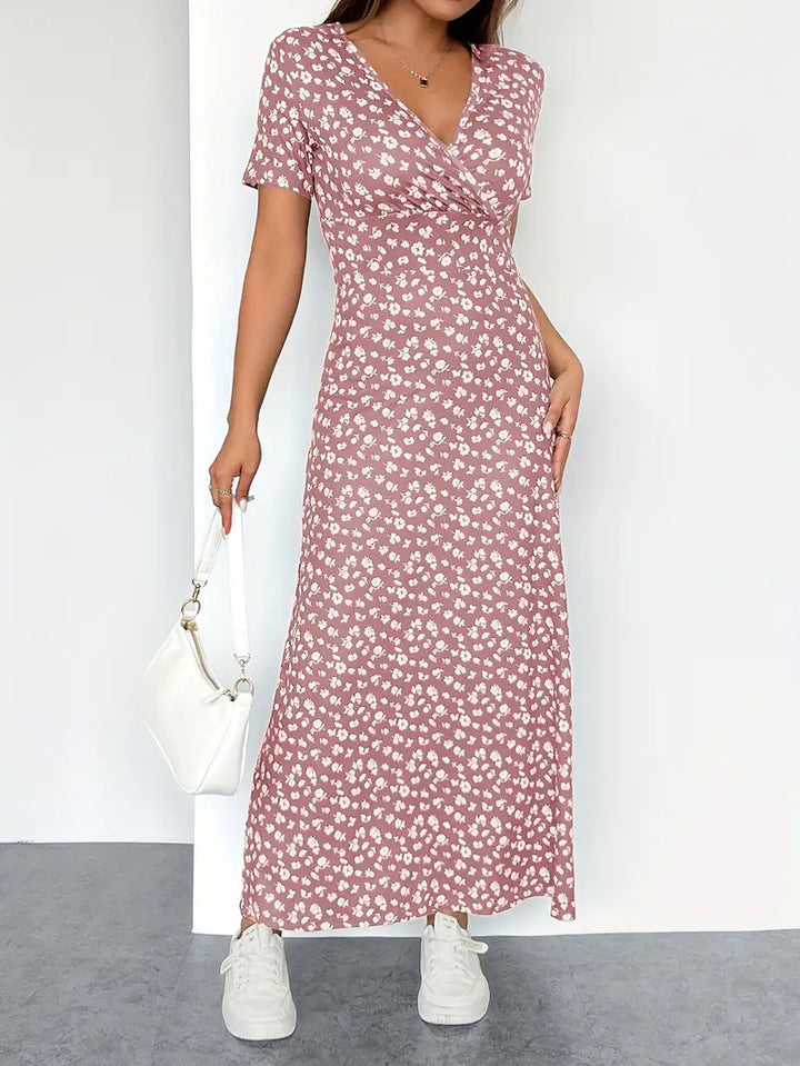 Melanie - Flattering V-Neck Floral Midi Dress