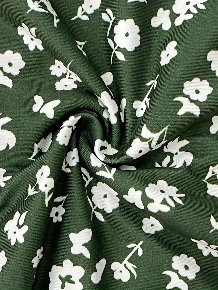 Melanie - Flattering V-Neck Floral Midi Dress