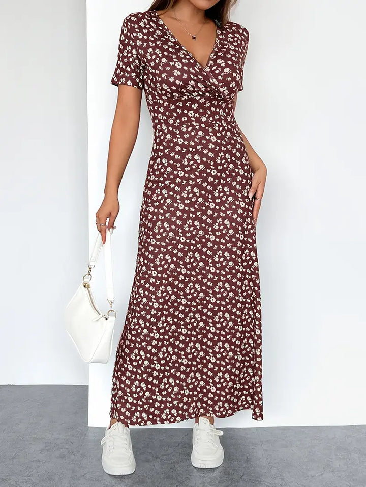 Melanie - Flattering V-Neck Floral Midi Dress