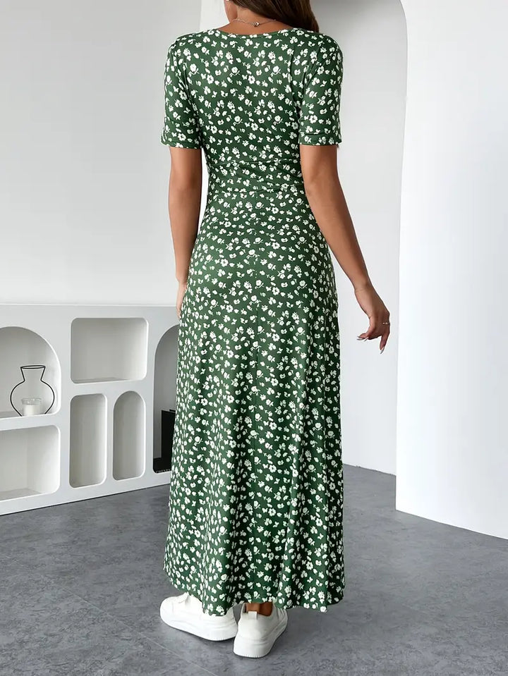 Melanie - Flattering V-Neck Floral Midi Dress