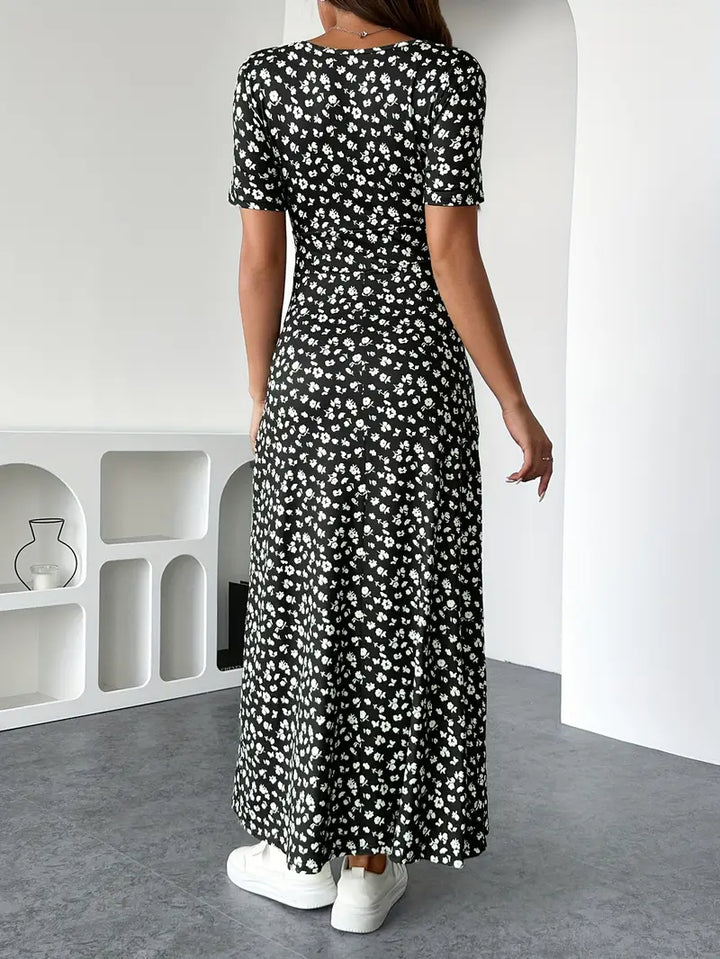 Melanie - Flattering V-Neck Floral Midi Dress