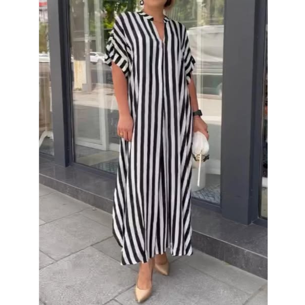 Teyona – Striped Maxi Dress