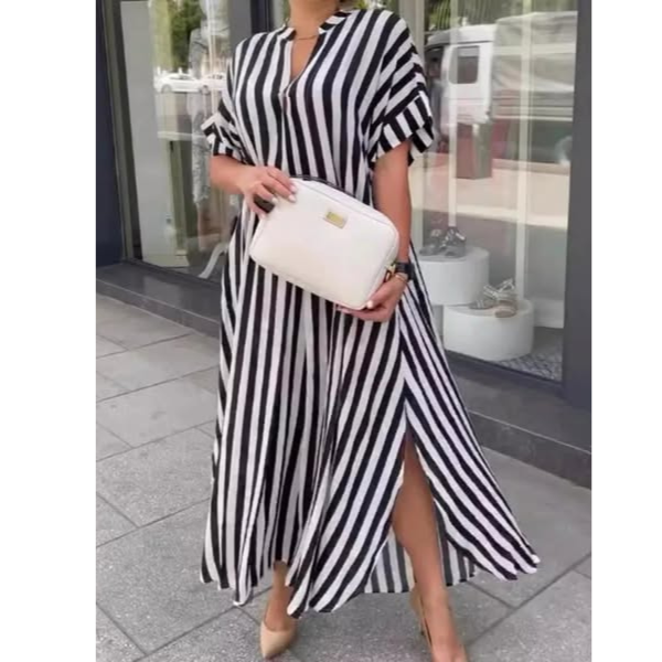 Teyona – Striped Maxi Dress