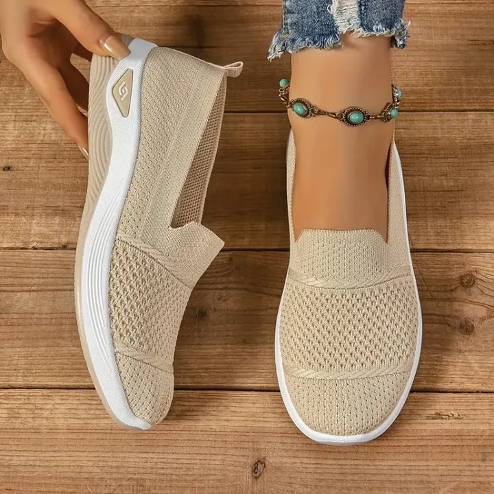 Velora - Orthopedic Slip-On Sneakers