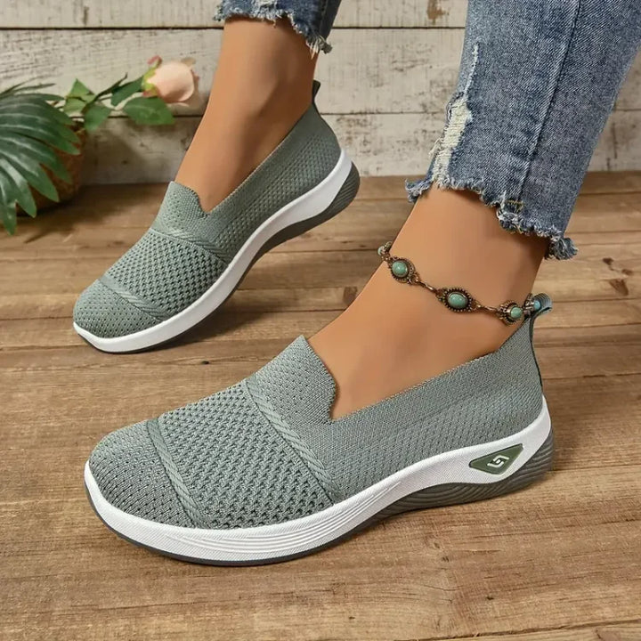 Velora - Orthopedic Slip-On Sneakers