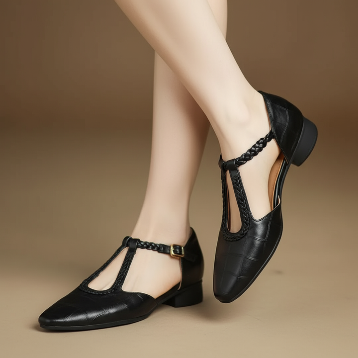 Helene - Vintage Charm Sandals