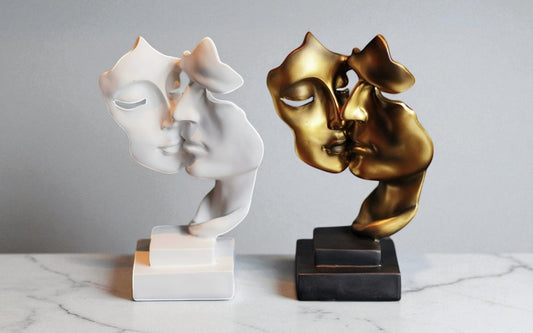 🕊️ MaisonLaurant™ “Silence d'Or” – Artistieke Kussende Gezichtensculptuur in Goud of Wit | Luxe Europese Tafeldecoratie voor Elk Interieur